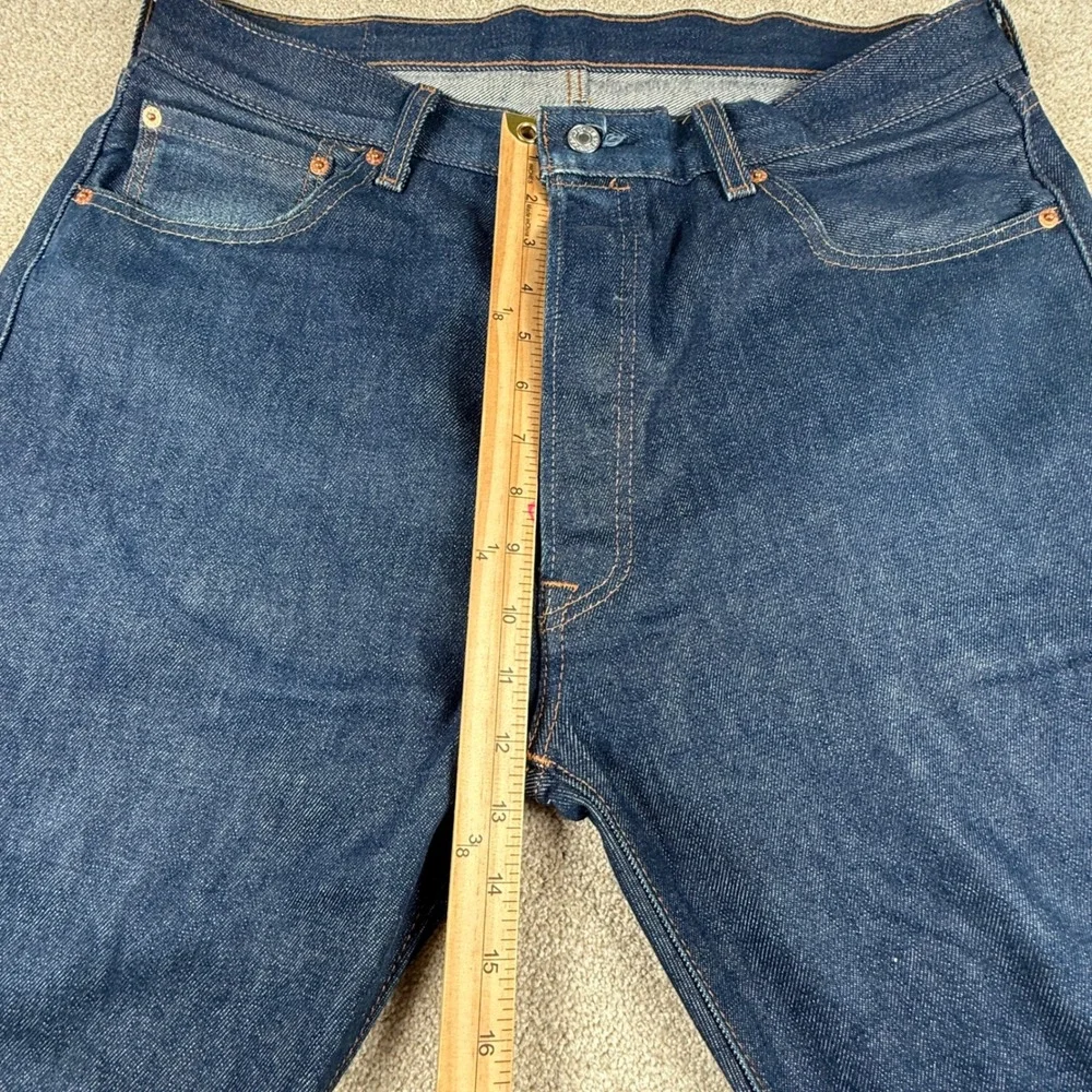 Levis 501 Original Fit Jeans Mens 36x30 Dark Indigo Blue Button Fly Straight Leg